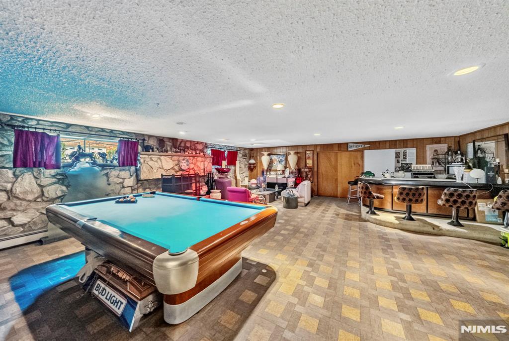 1230 Duncan Road
