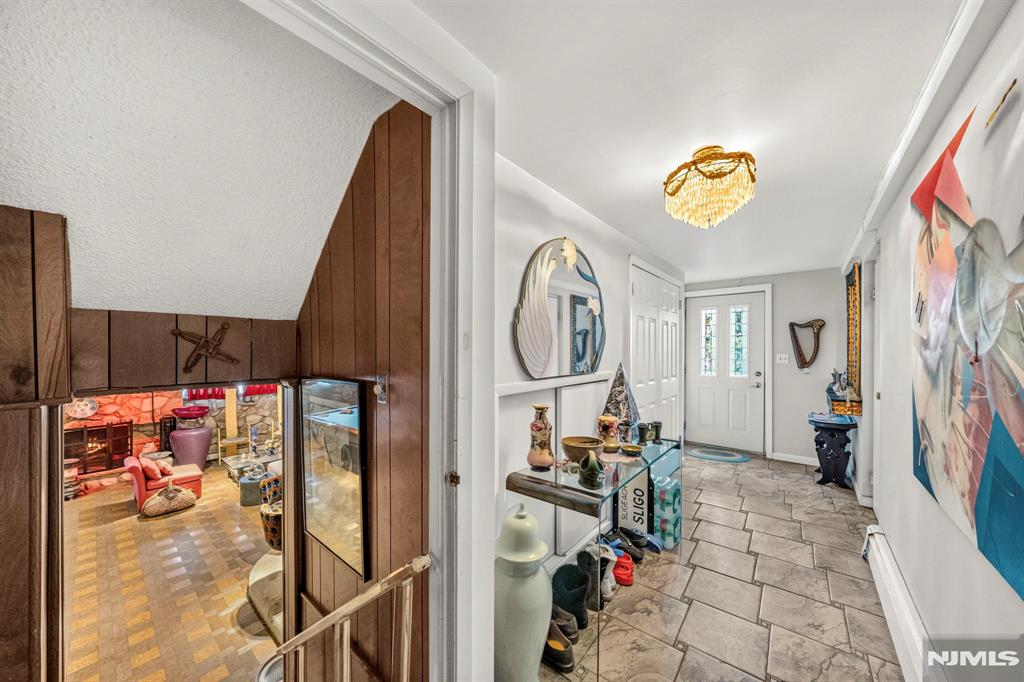 1230 Duncan Road