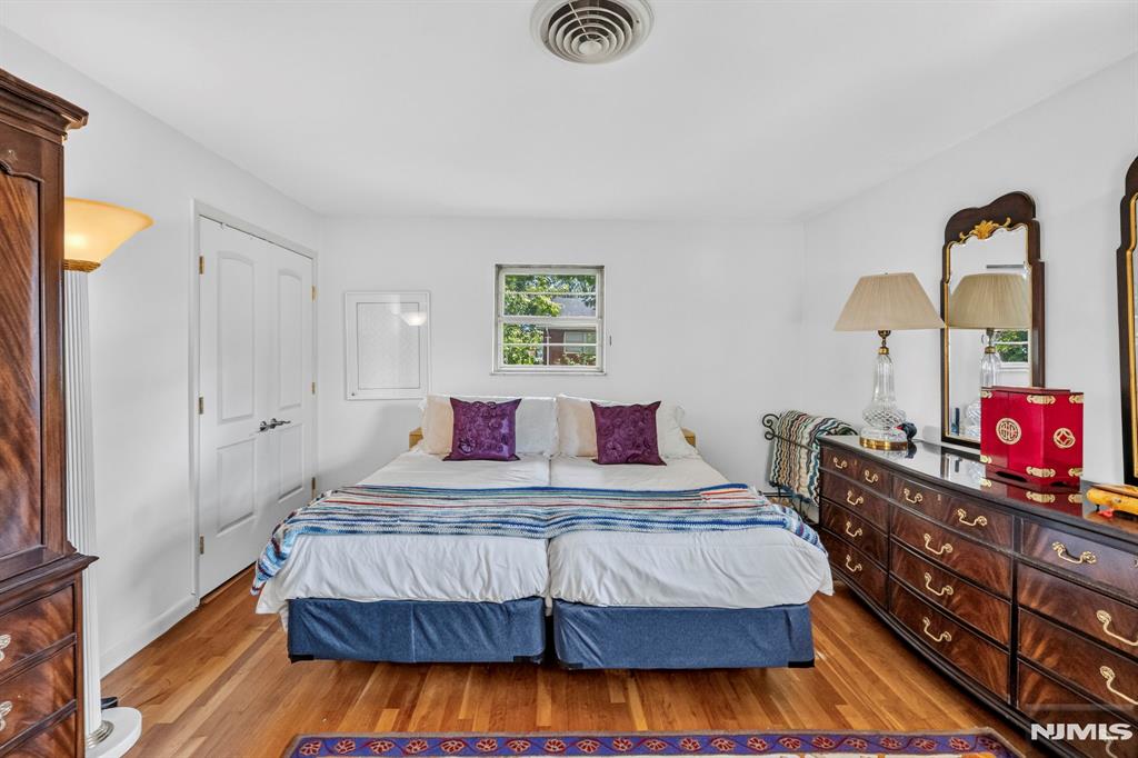 1230 Duncan Road