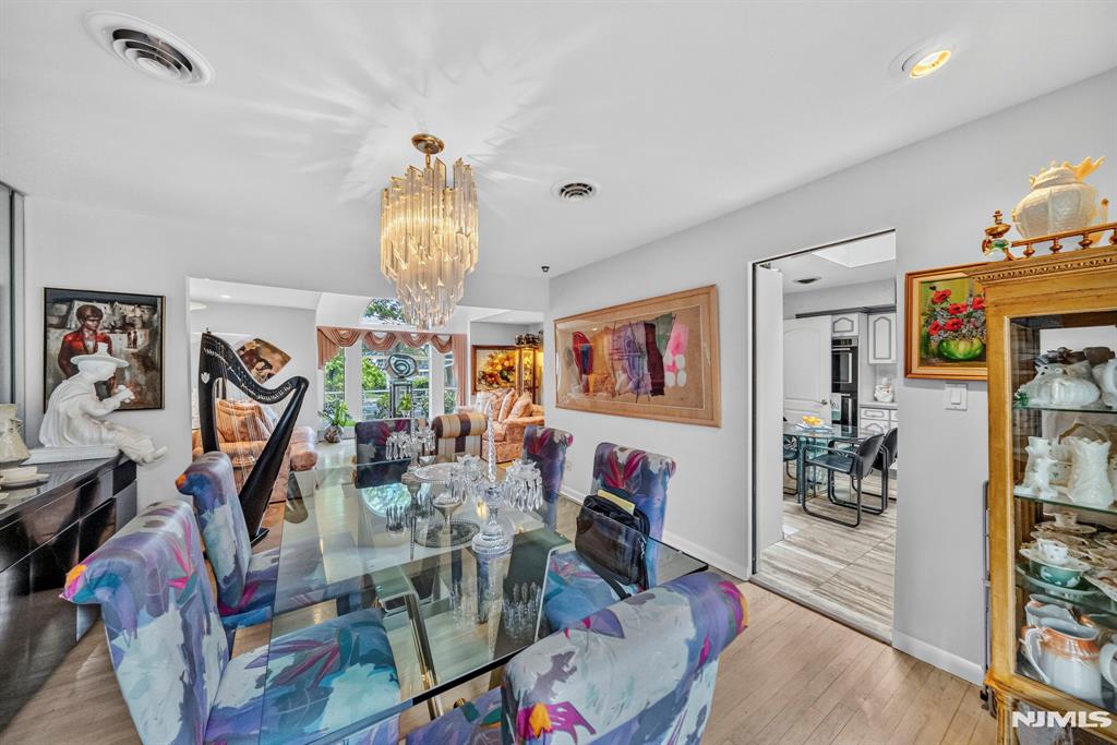 1230 Duncan Road