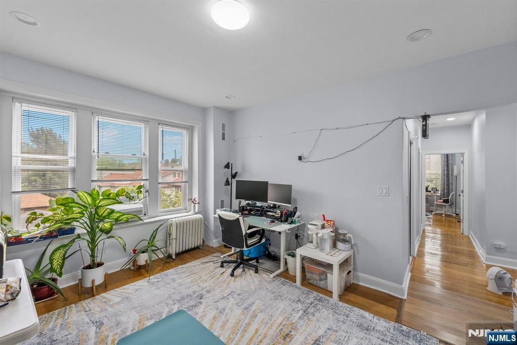 7508 Park Avenue 204