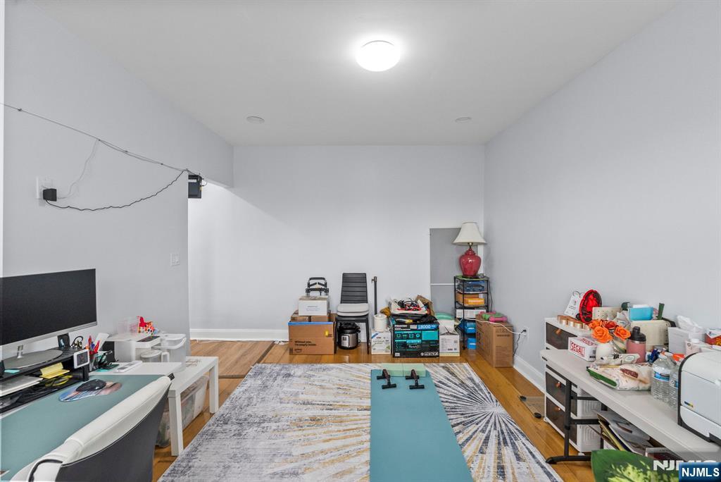 7508 Park Avenue 204