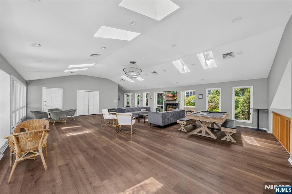 513 Windsor Drive