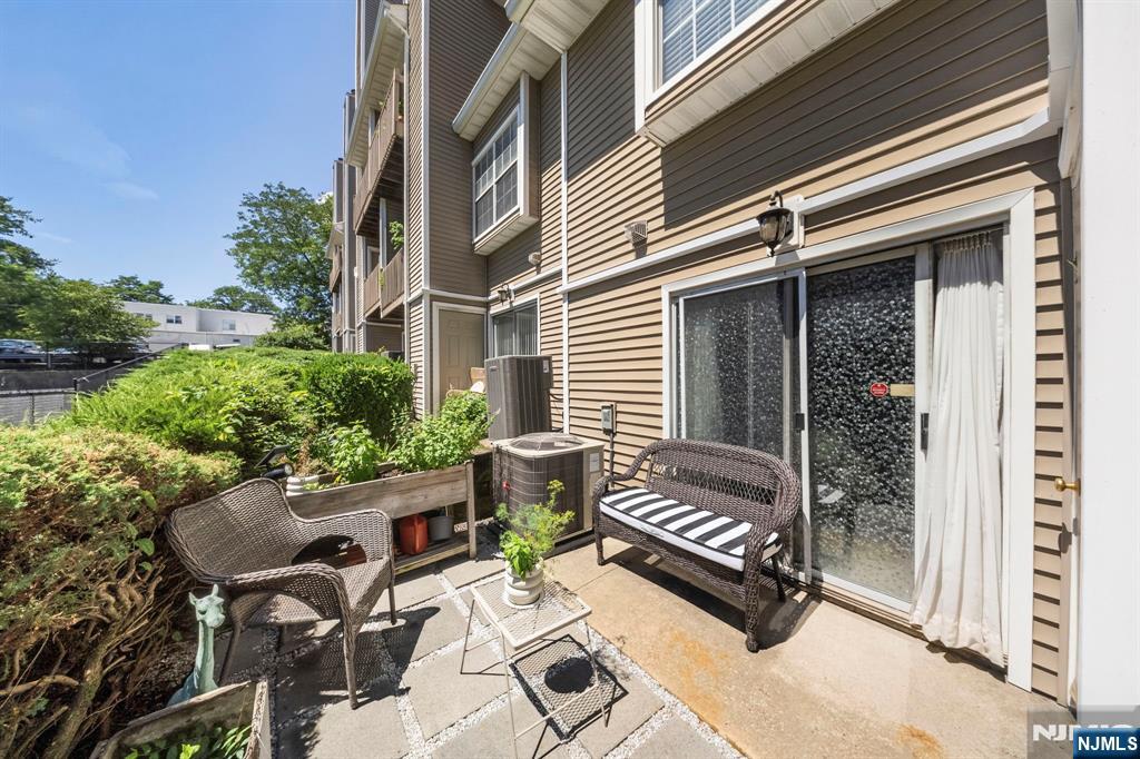 513 Windsor Drive