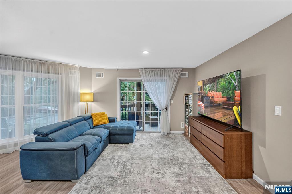 1486 Westgate Drive