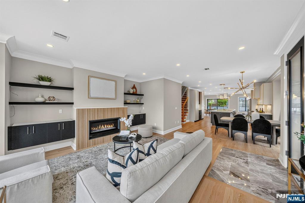 156 Morningside Lane