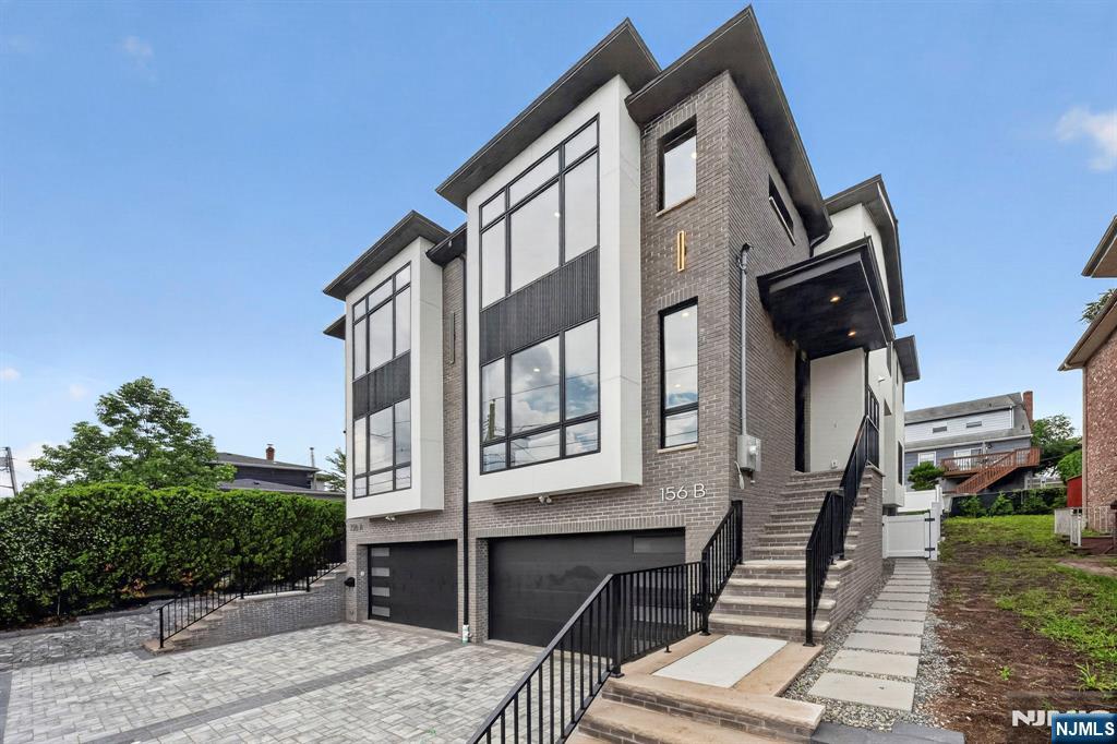 156 Morningside Lane