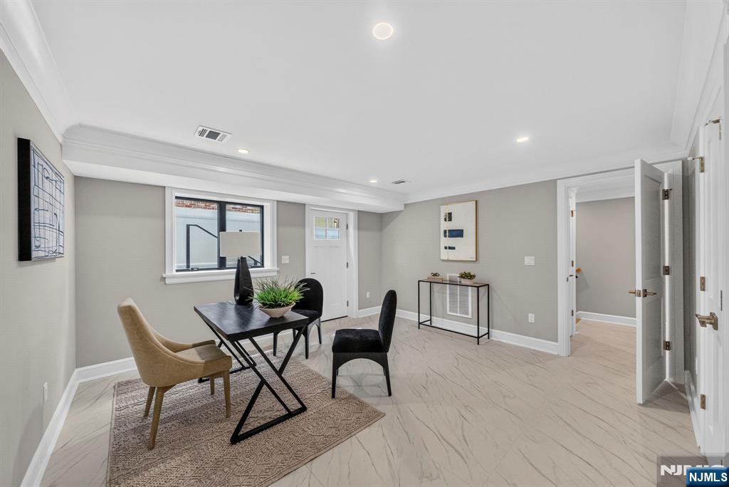 156 Morningside Lane B