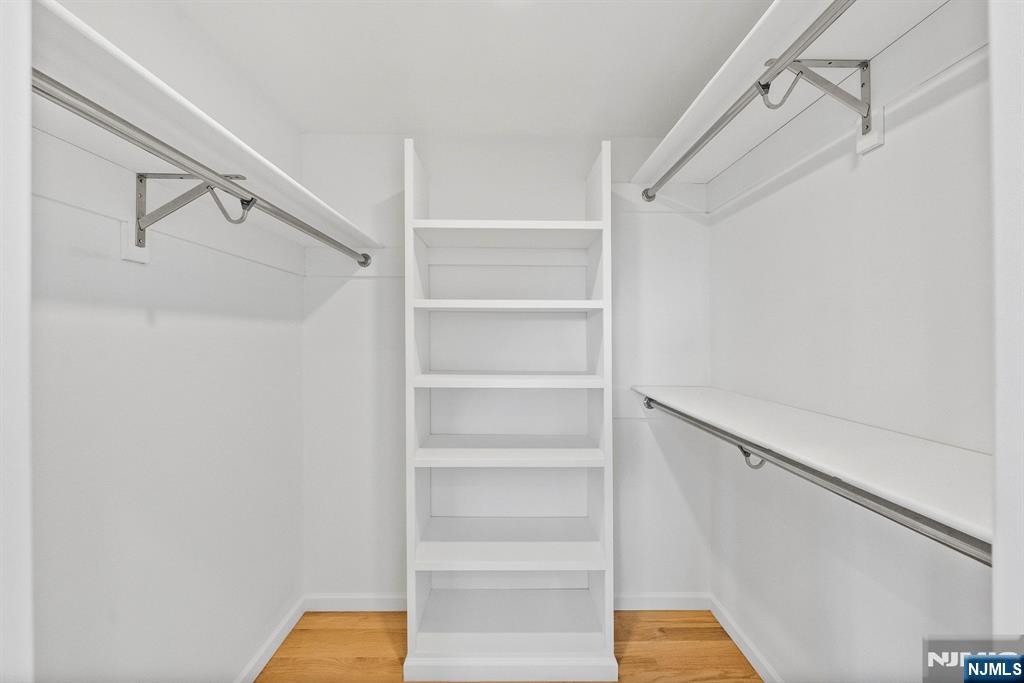 156 Morningside Lane B