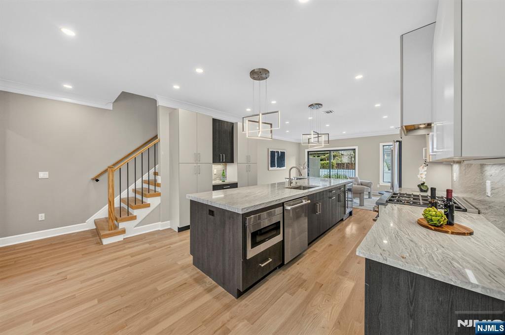 156 Morningside Lane B
