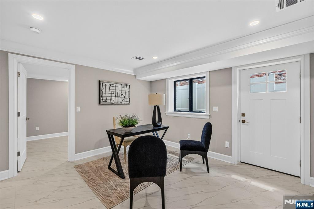 156 Morningside Lane B