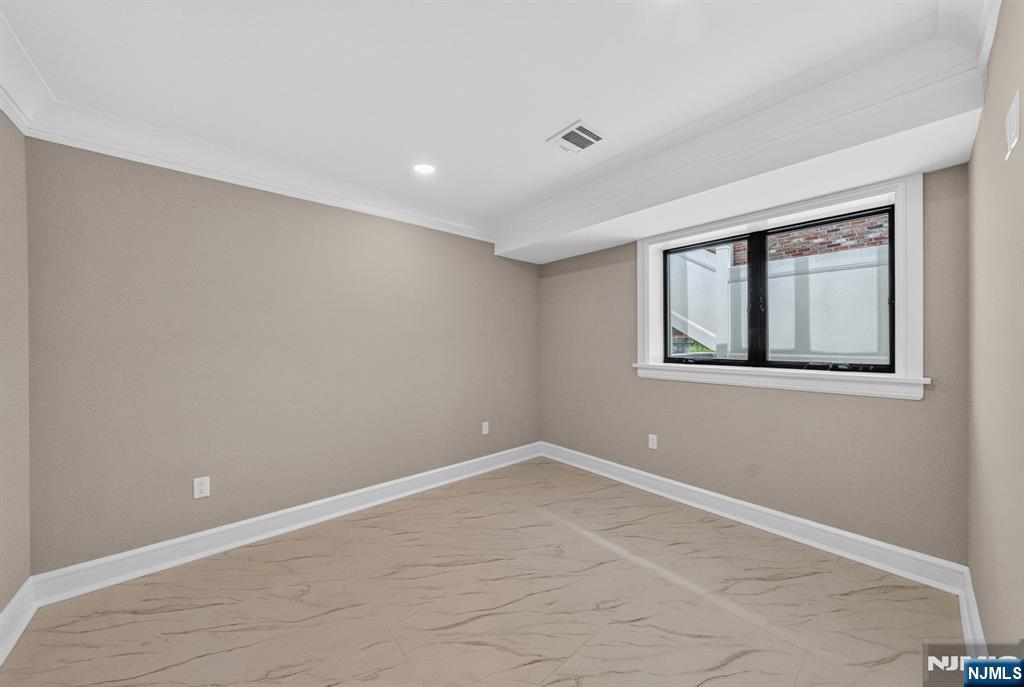 156 Morningside Lane B