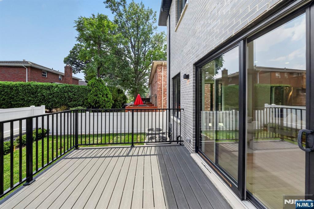 156 Morningside Lane B