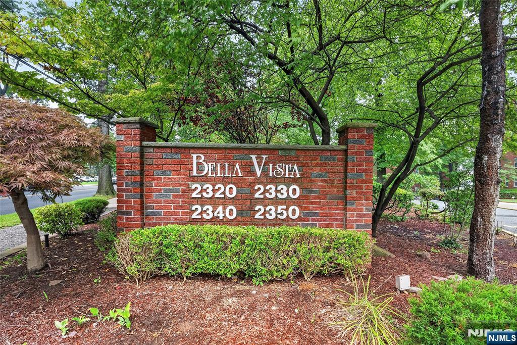 2330 Linwood Avenue 1C