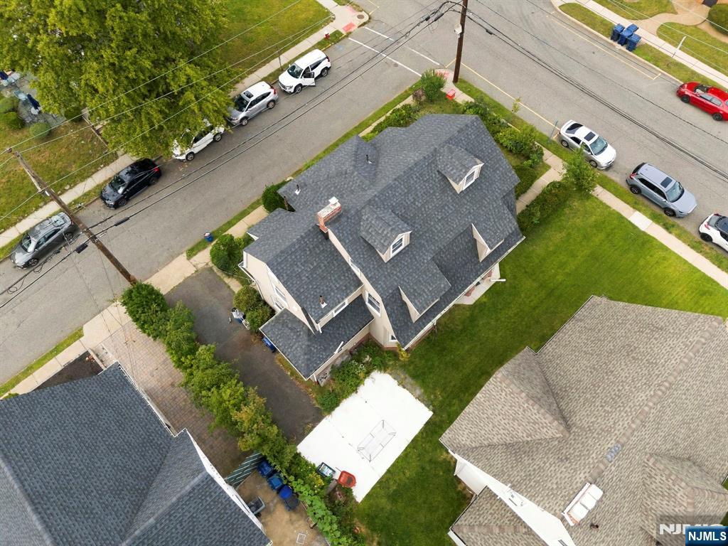 44 Vanderbeck Place