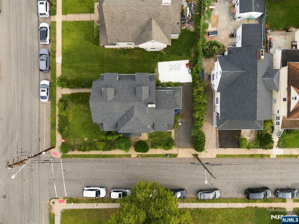 44 Vanderbeck Place