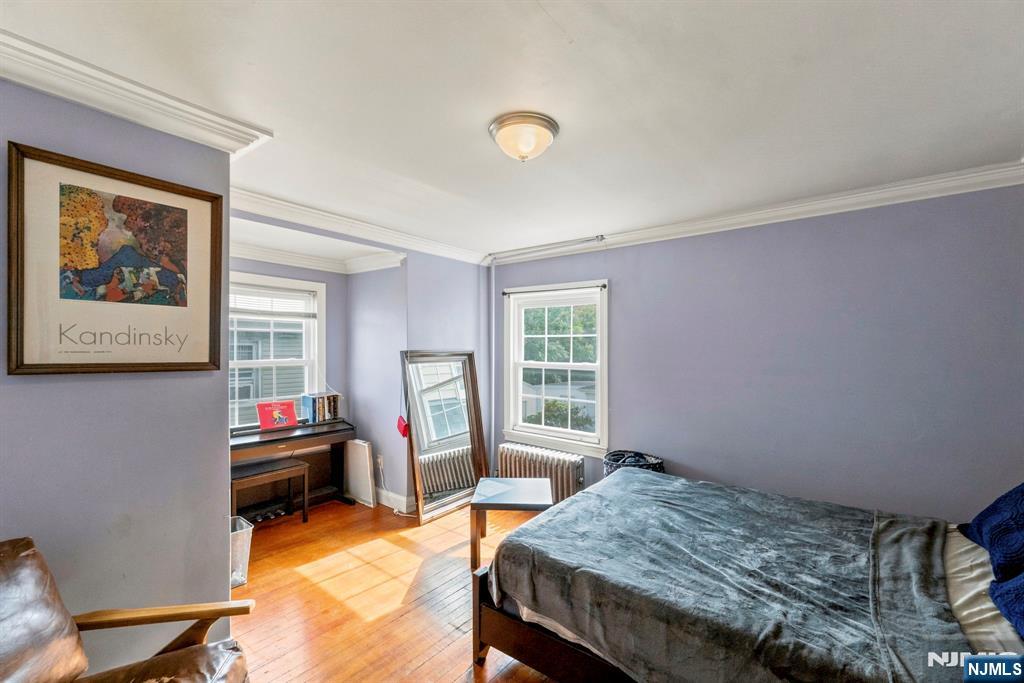 44 Vanderbeck Place