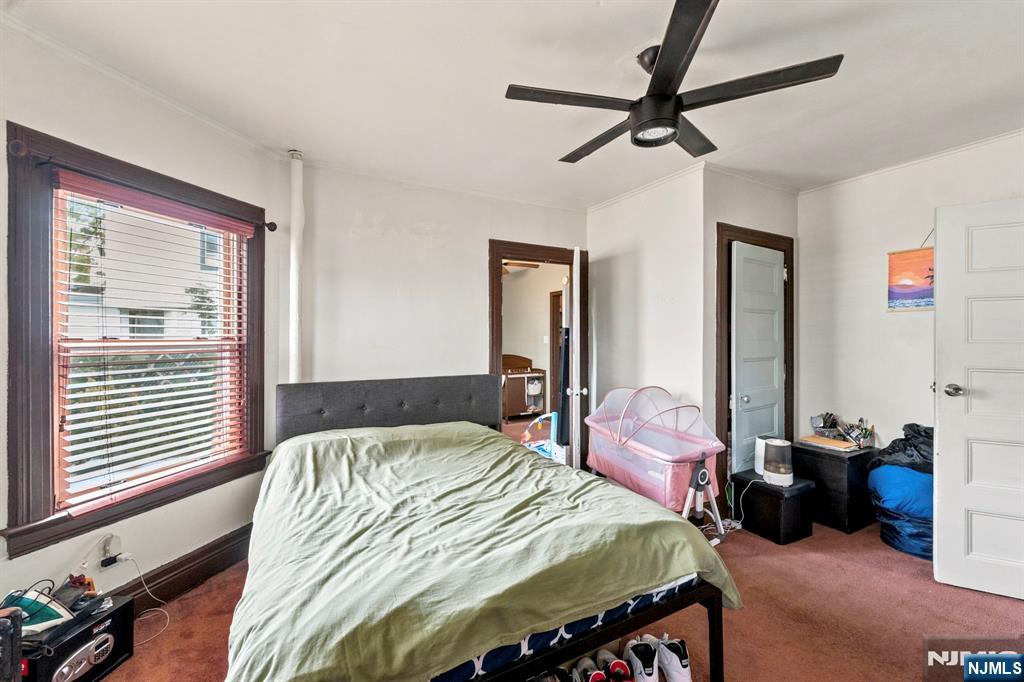 44 Vanderbeck Place