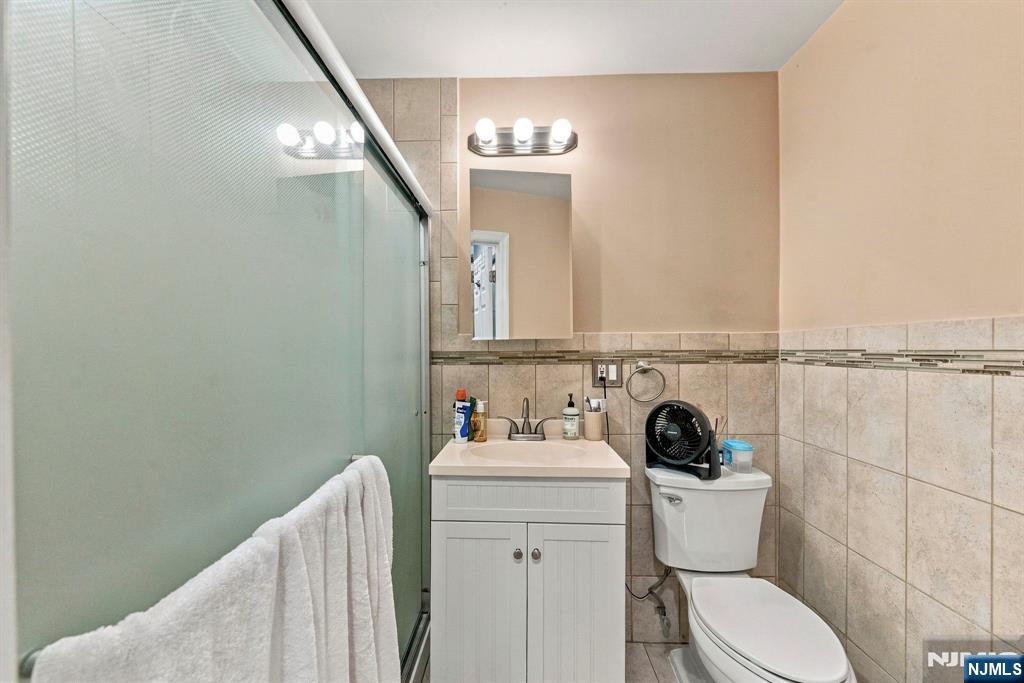 1111 River Road G16