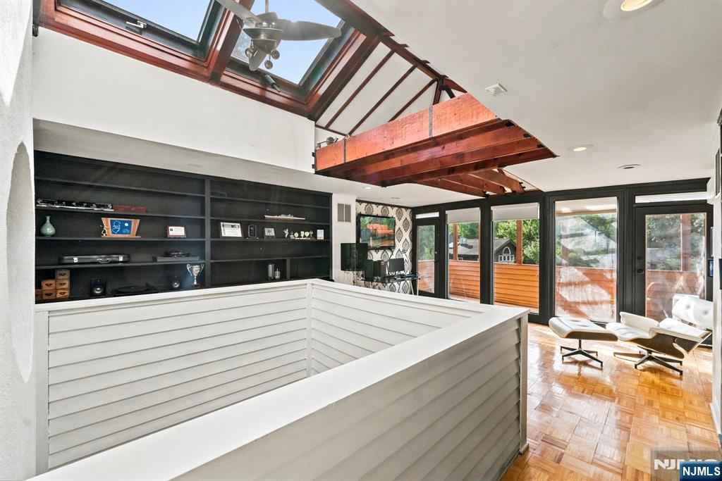 387 Spring Valley Road