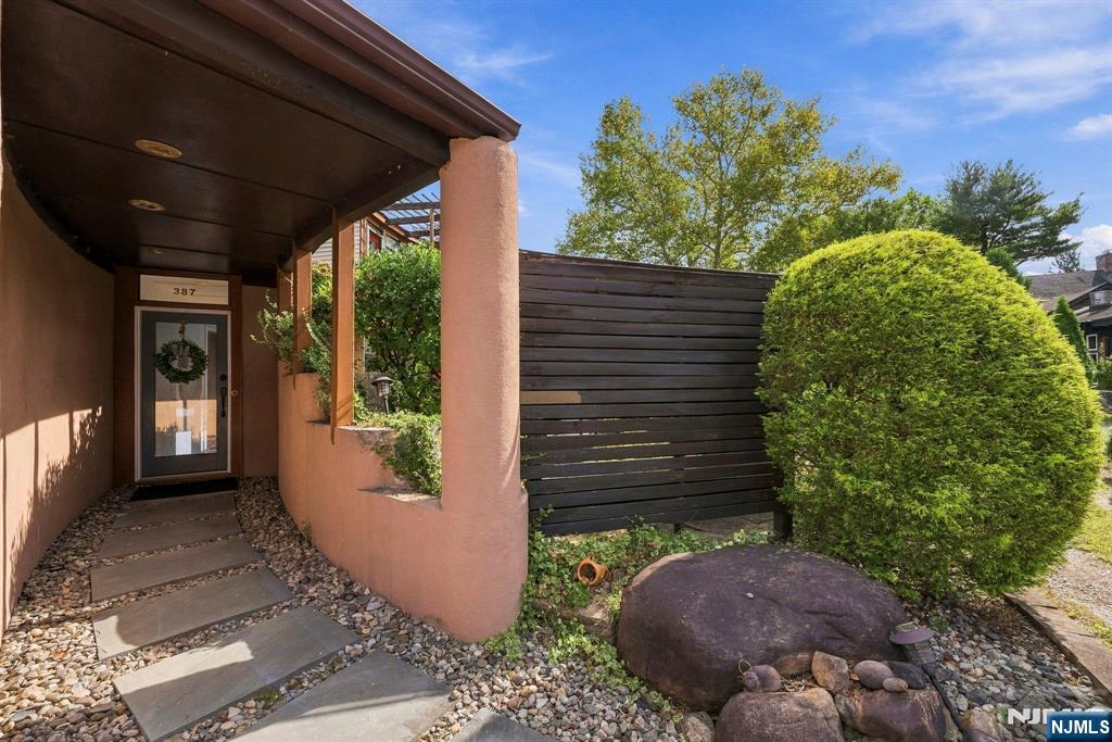 387 Spring Valley Road