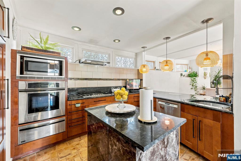 387 Spring Valley Road