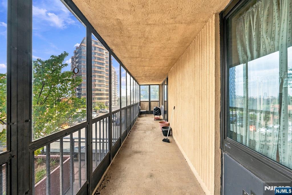 200 Winston Drive L14
