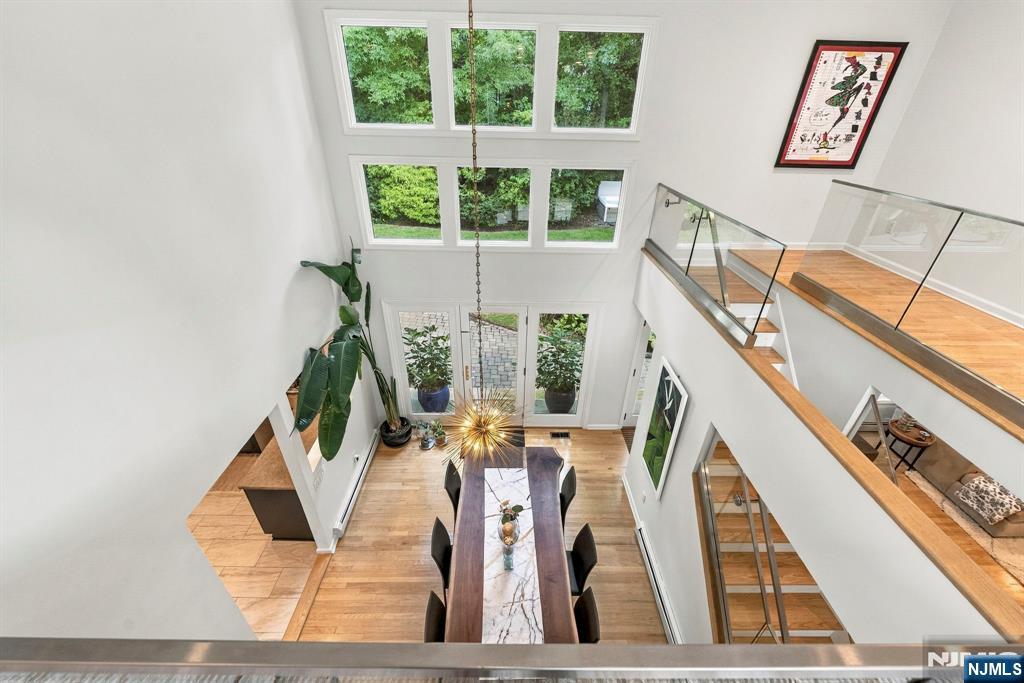 533 Ridgeland Terrace