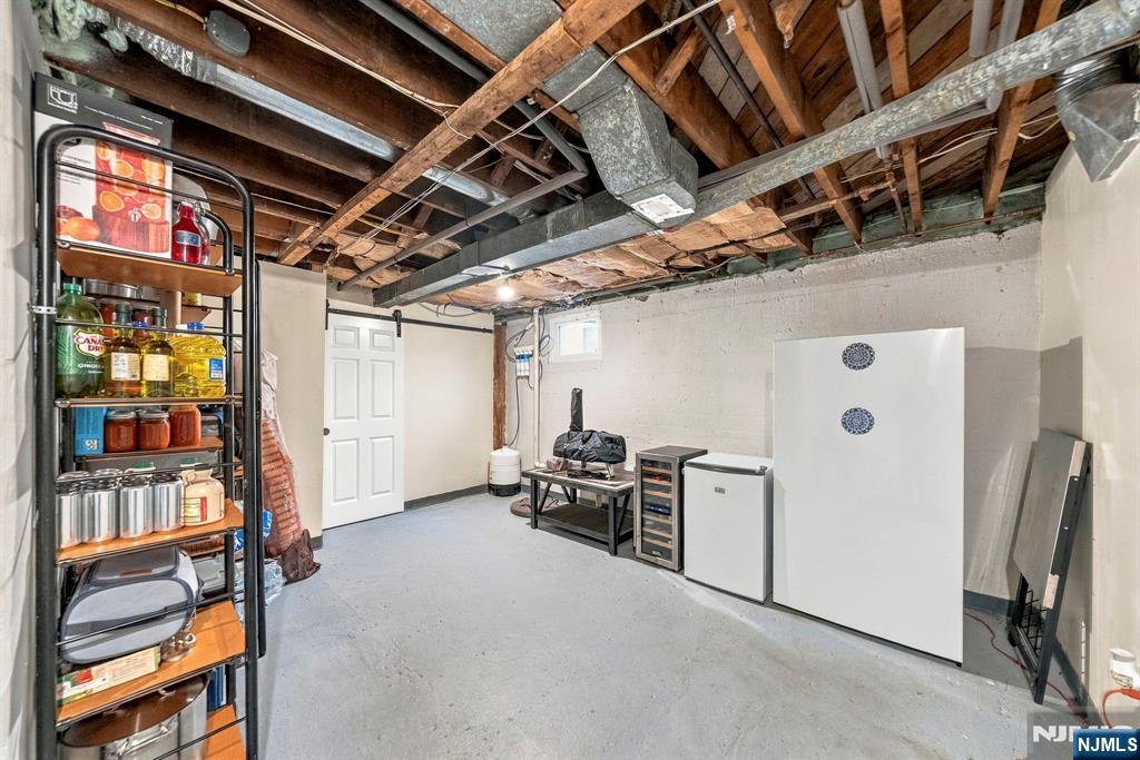 533 Ridgeland Terrace