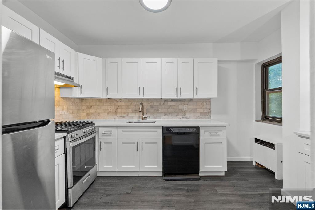 3031 Edwin Avenue 1C