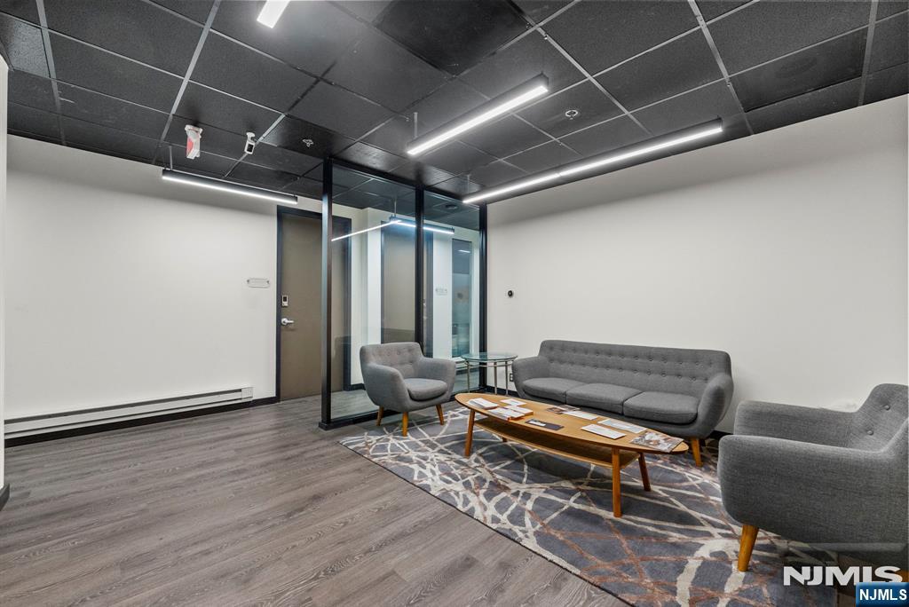 2160 N Central Road 100-3