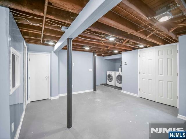 490 Ridgefield Terrace