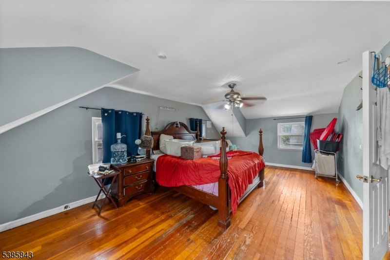 274 Milford Ave