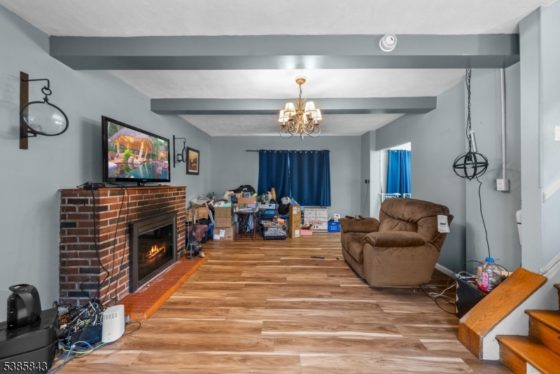 274 Milford Ave