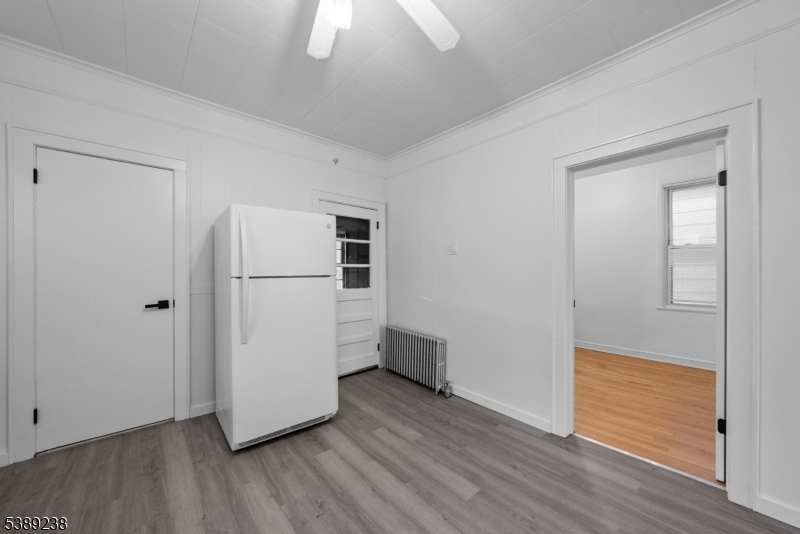 42 Lawrence St 2