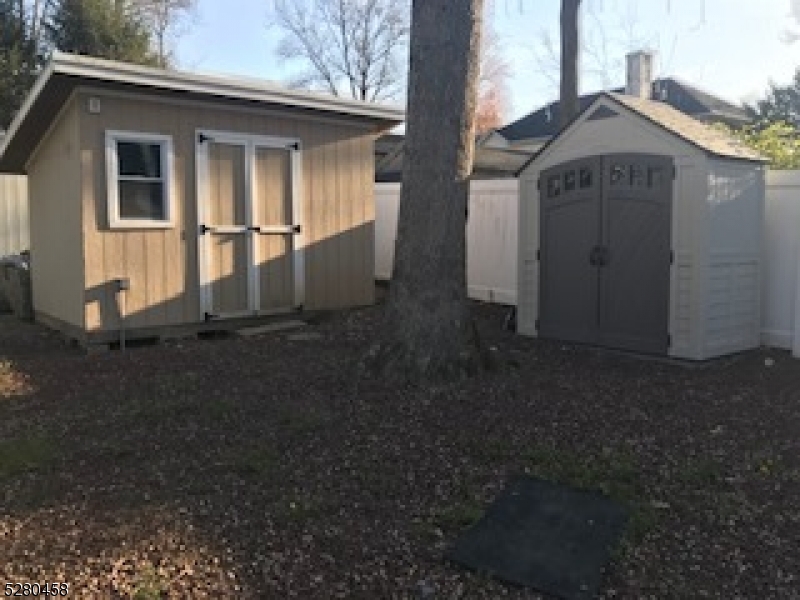14 Baywood Ave