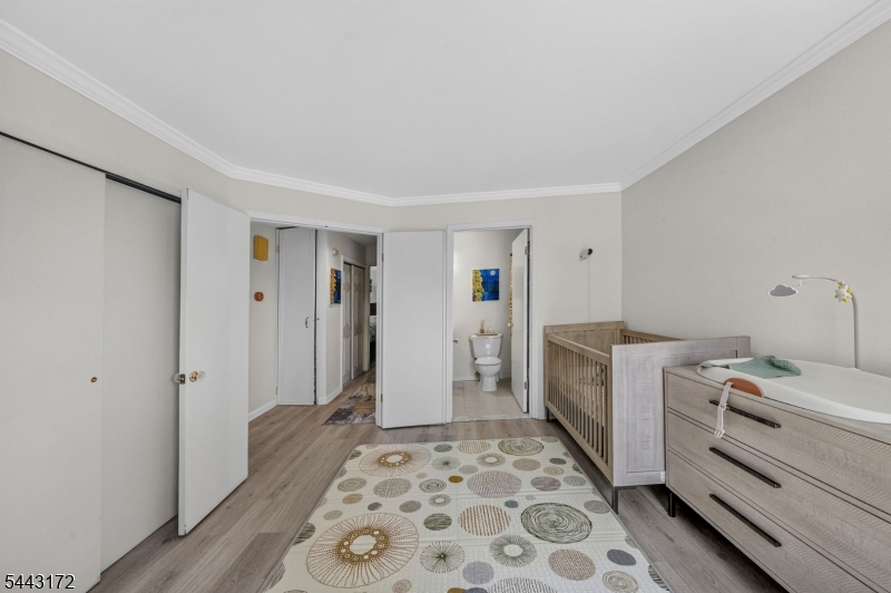 121 Country Club-10 10