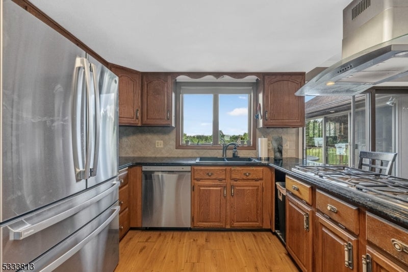 87 Union Brick Rd