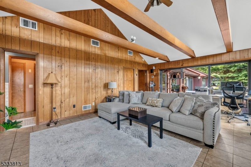 87 Union Brick Rd