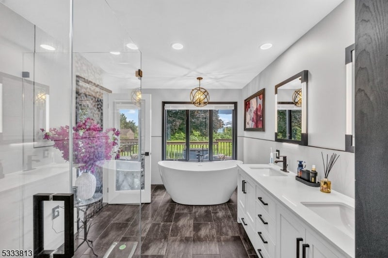 87 Union Brick Rd