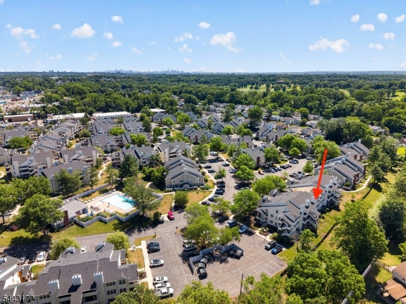 121 Country Club-10 10