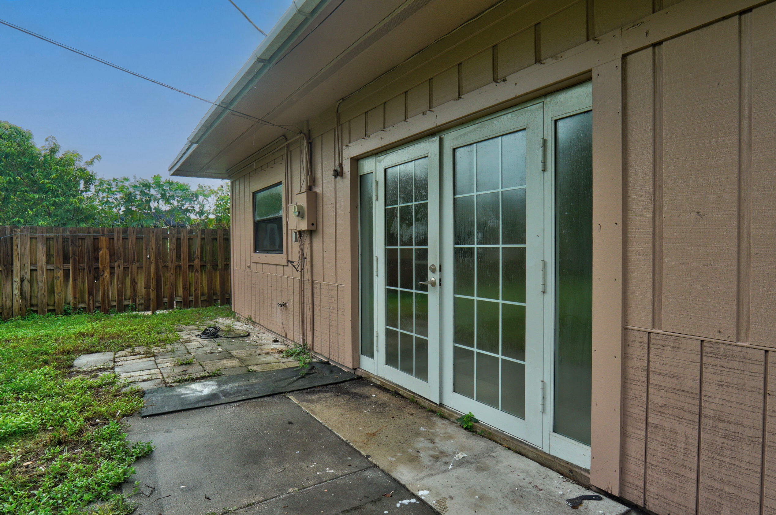 233 SW 7th Avenue