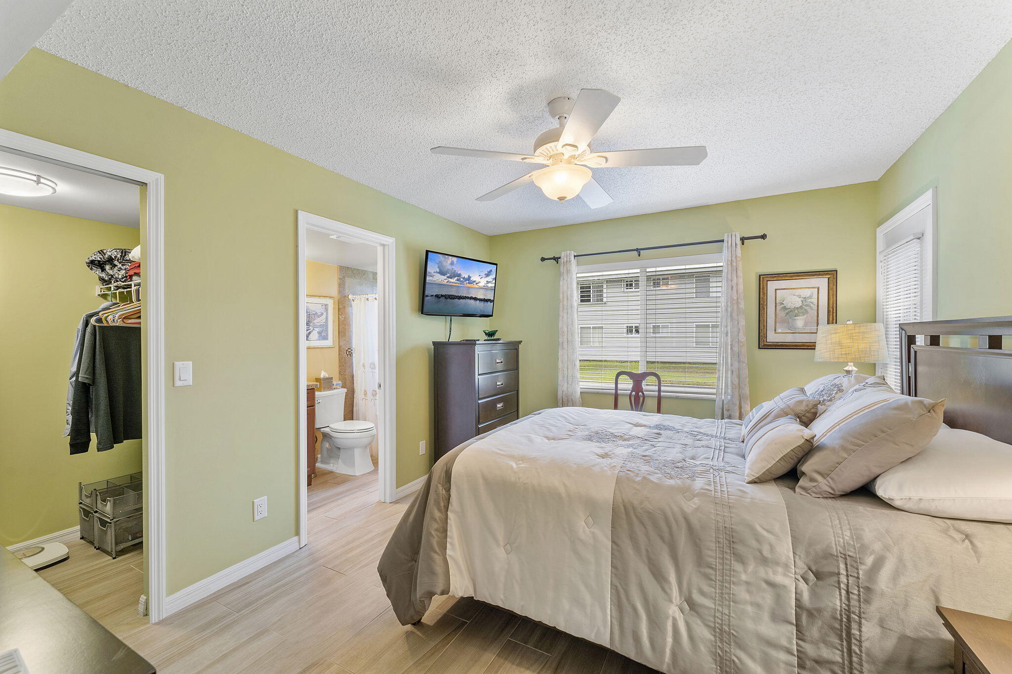 112 SE Village Drive 112, Port St. Lucie Unit: 112