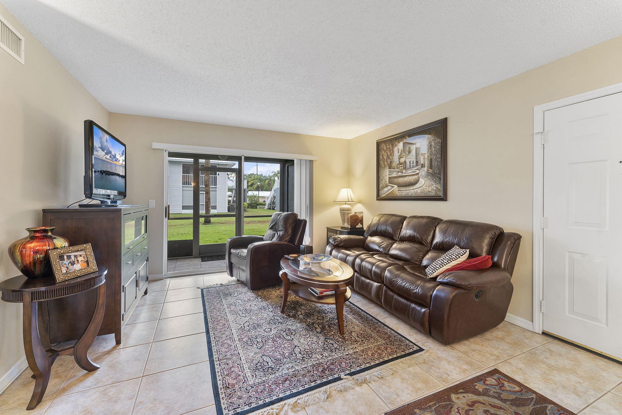 112 SE Village Drive 112, Port St. Lucie Unit: 112