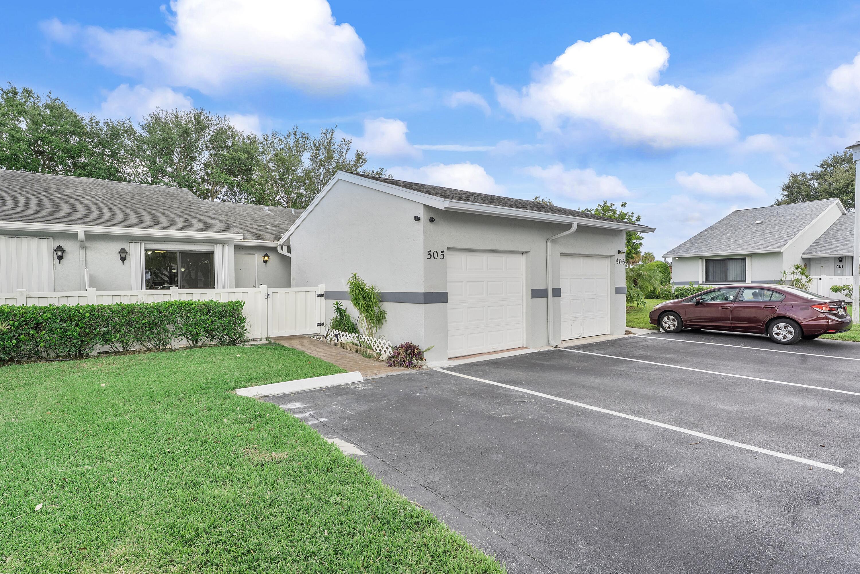 2640 Gately Drive W 505