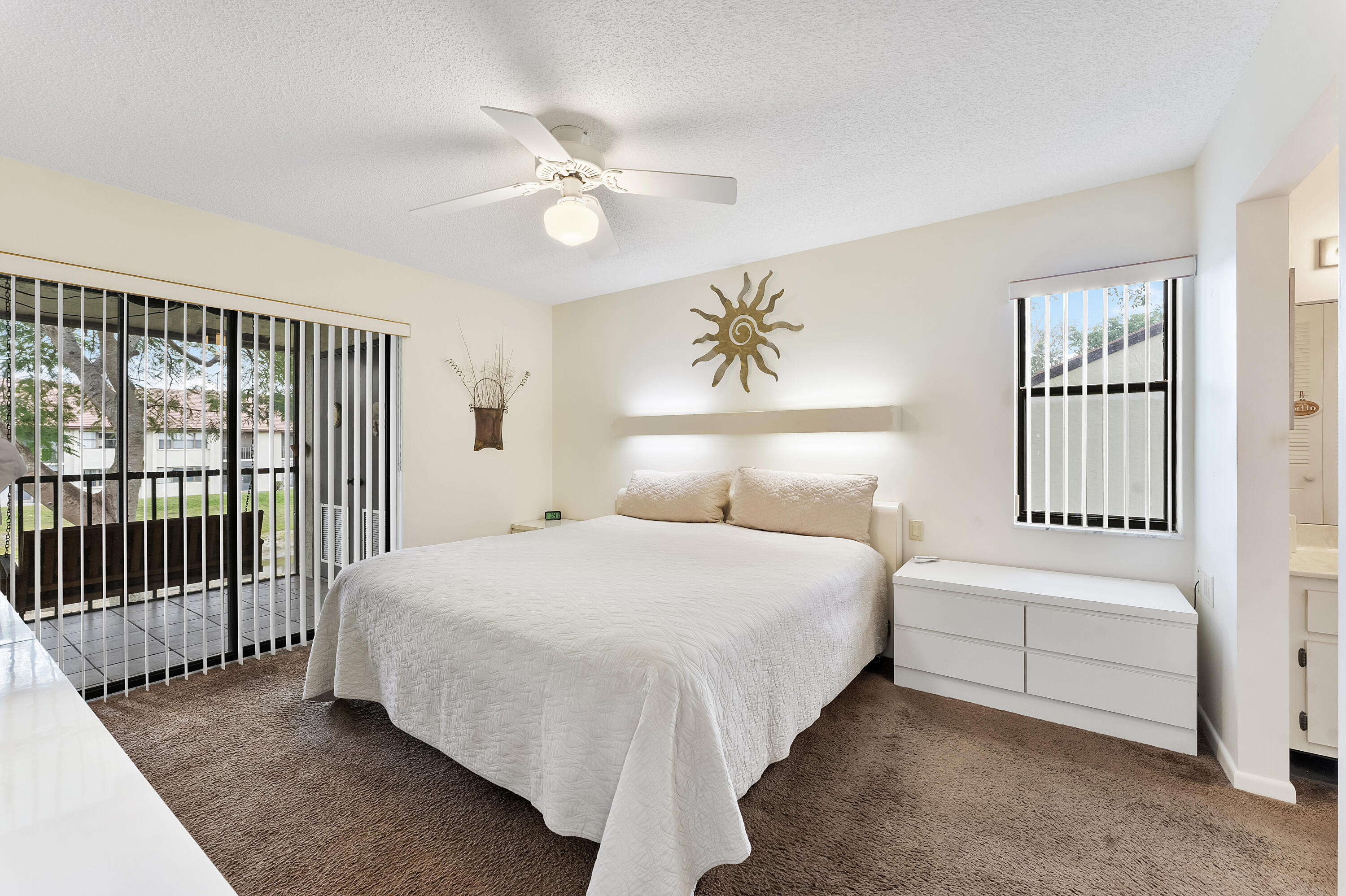 4900 Lucerne Lakes Boulevard W 206