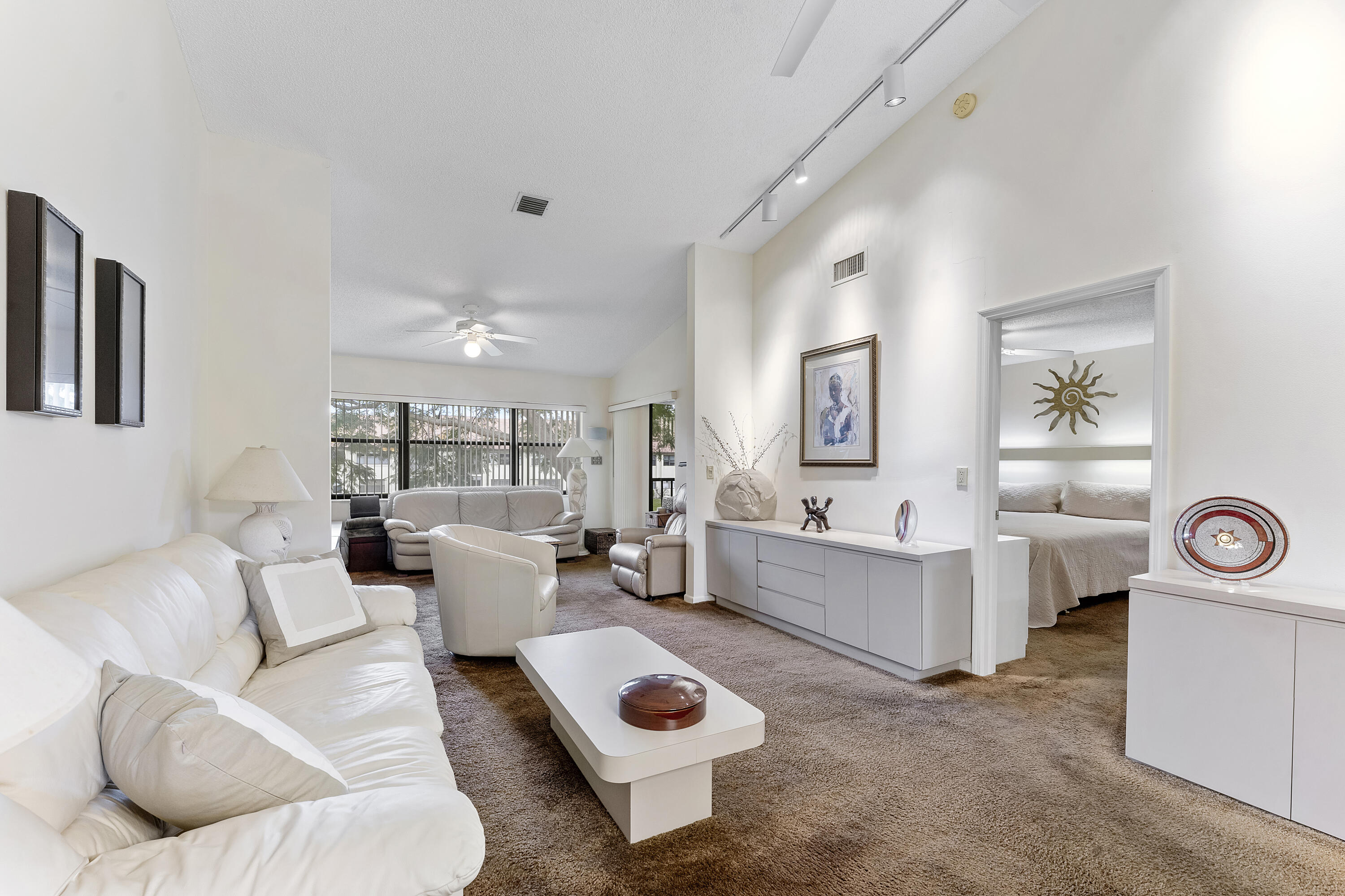 4900 Lucerne Lakes Boulevard W 206