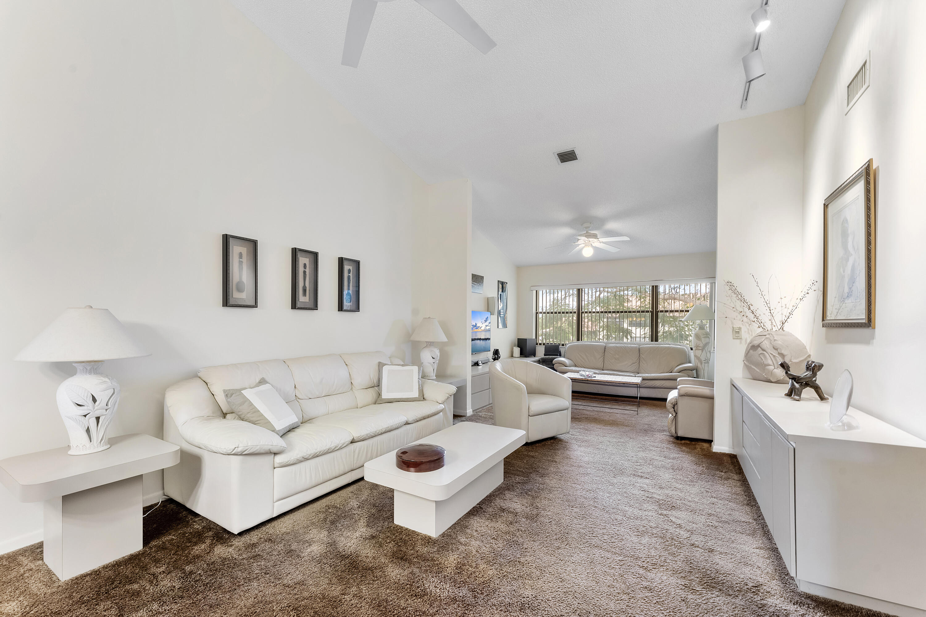 4900 Lucerne Lakes Boulevard W 206