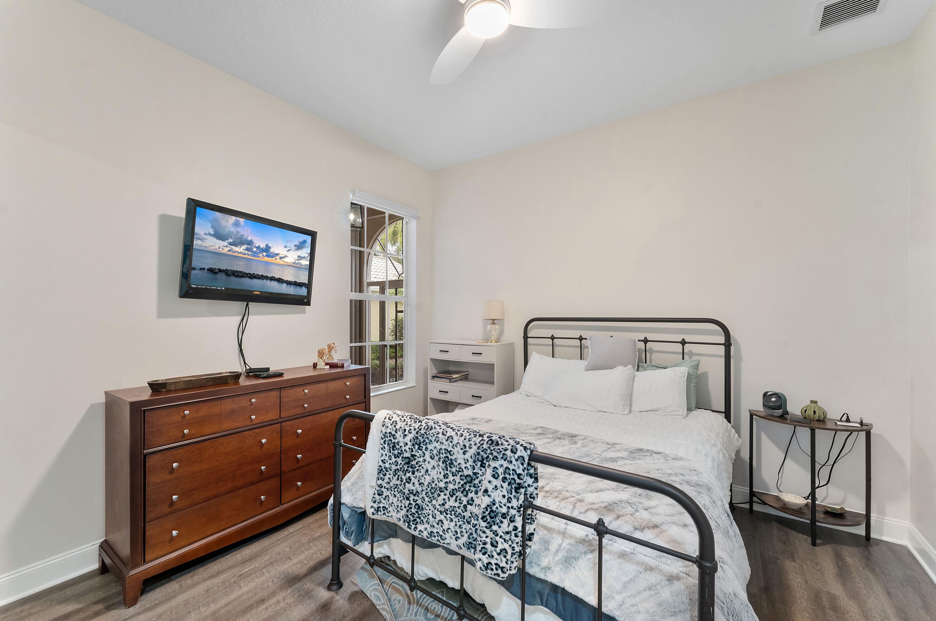 8328 Rosalie Lane