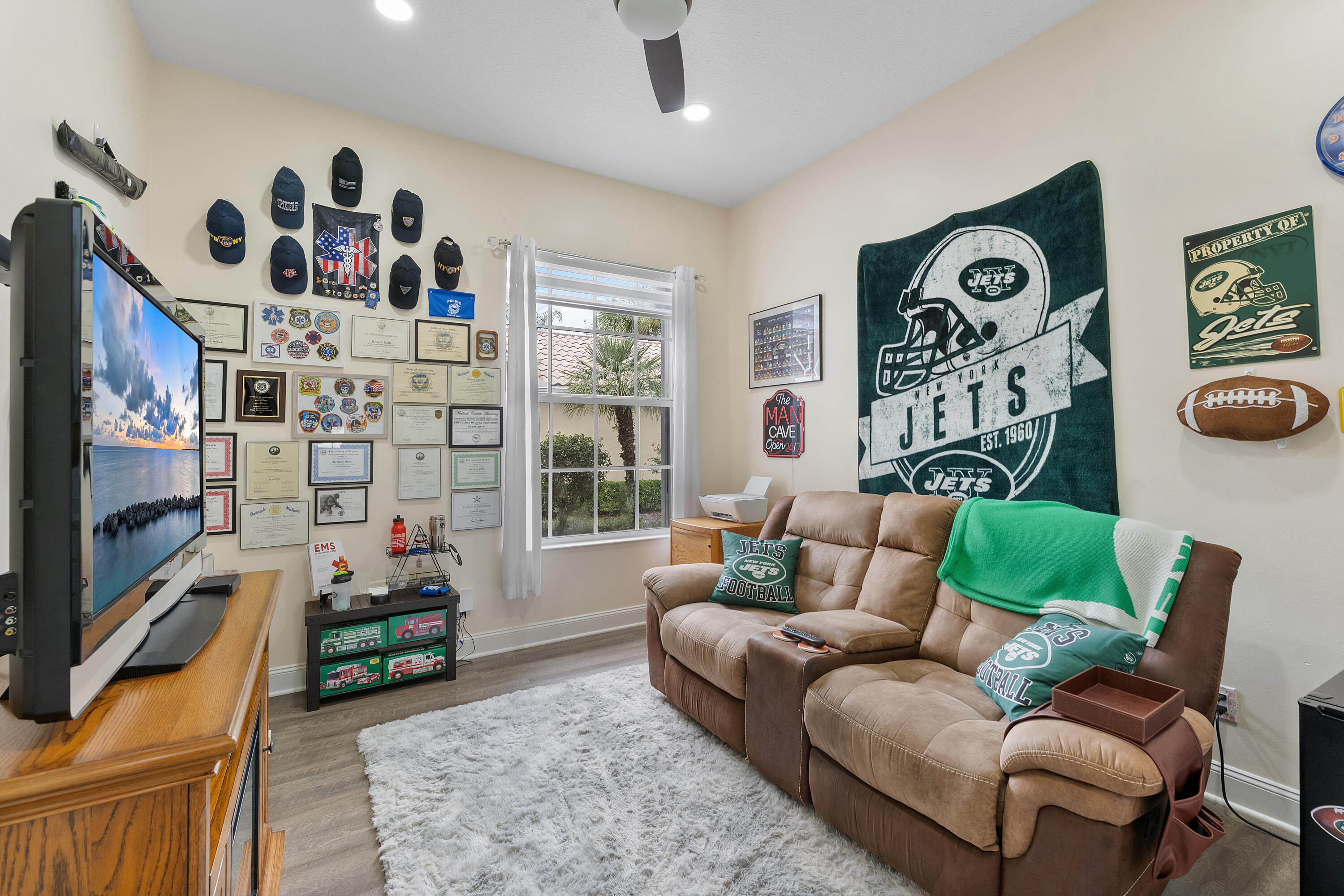 8328 Rosalie Lane